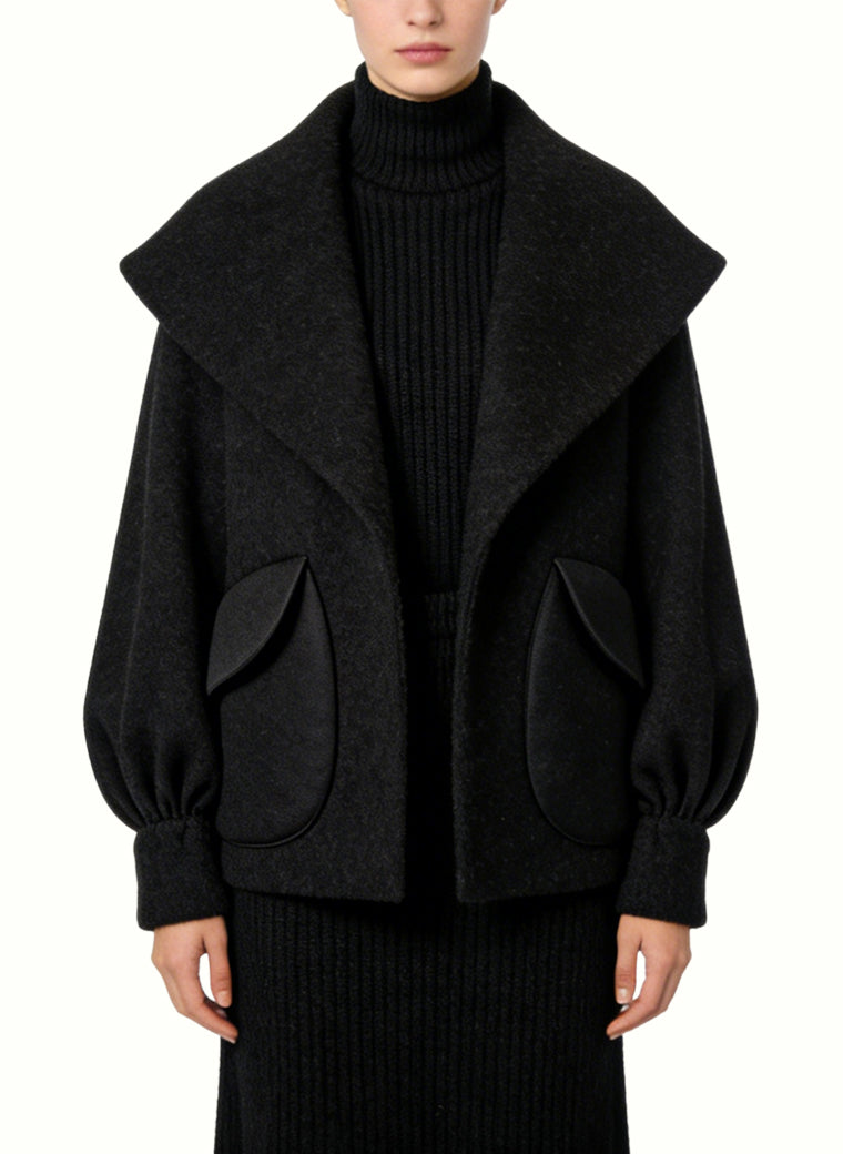 Women's Oversized Lapel Pocket-detail Coat