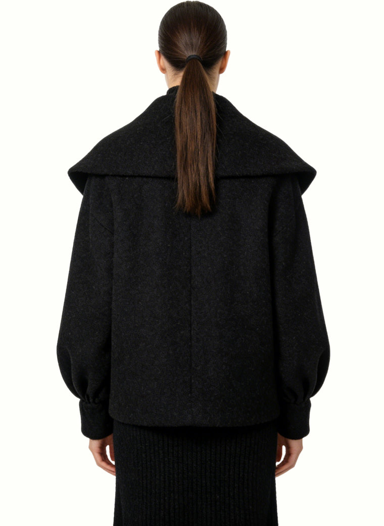 Women's Oversized Lapel Pocket-detail Coat