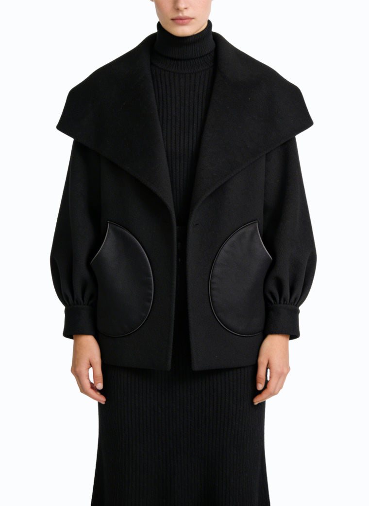 Women's Fashionable Oversized Lapel Coat
