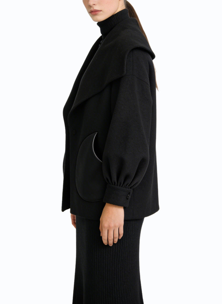 Women's Fashionable Oversized Lapel Coat