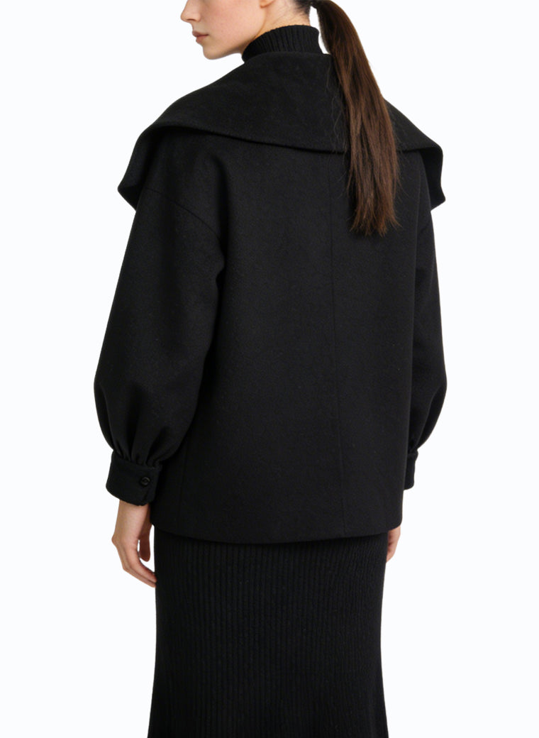 Women's Fashionable Oversized Lapel Coat
