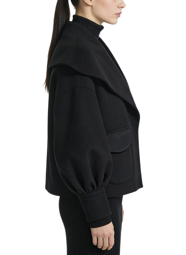 Women's Elegant Oversized Lapel Coat