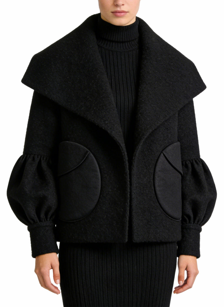 Women's Oversized Lapel Fashionable Coat