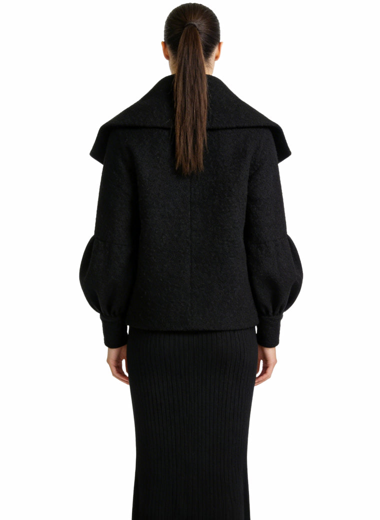 Women's Oversized Lapel Fashionable Coat