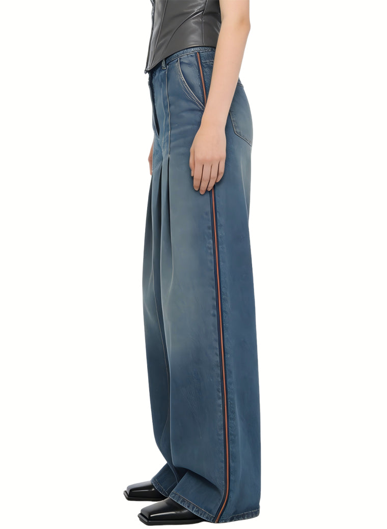 Women's Pleated Fashionable Wide-leg Jeans
